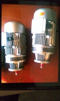 【供應(yīng)潤(rùn)滑泵專用減速機(jī)廠家直銷】?jī)r(jià)格,廠家,圖片,減速器,啟東榮威潤(rùn)滑設(shè)備-